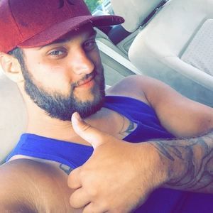 Meet your Posher, Tyler